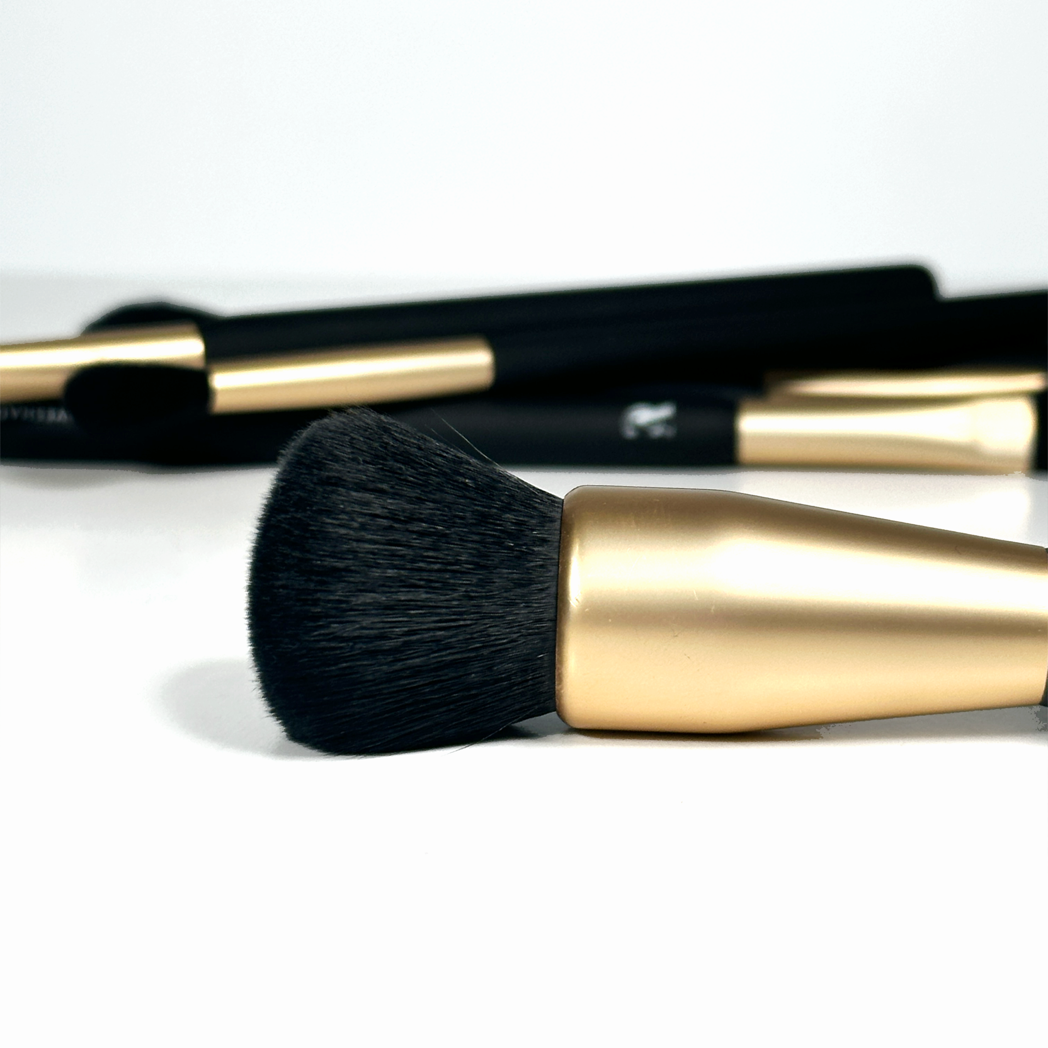 THE BEAU MONDE BRUSH COLLECTION